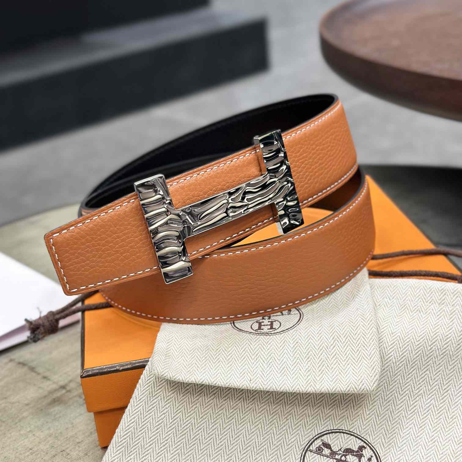 Hermes Quizz H2O Belt buckle & Reversible Leather Strap 38 mm - PerfectKickZ