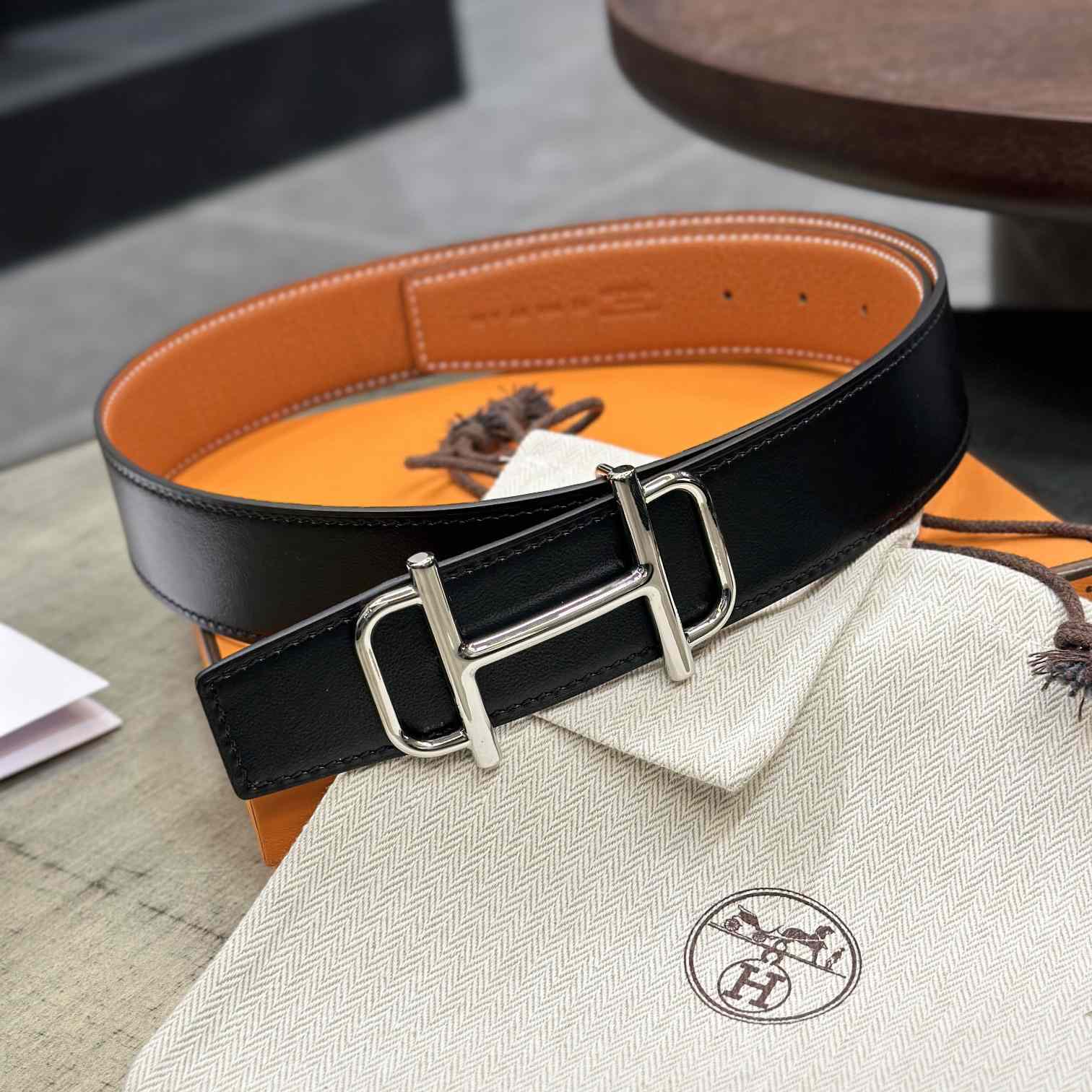 Hermes Royal Belt Buckle & Reversible Leather Strap 38 mm - PerfectKickZ