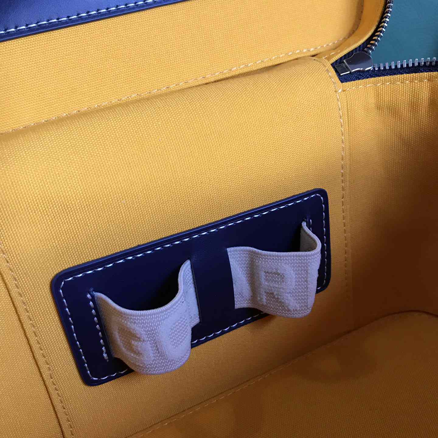 Goyard Muse Vanity Case - PerfectKickZ