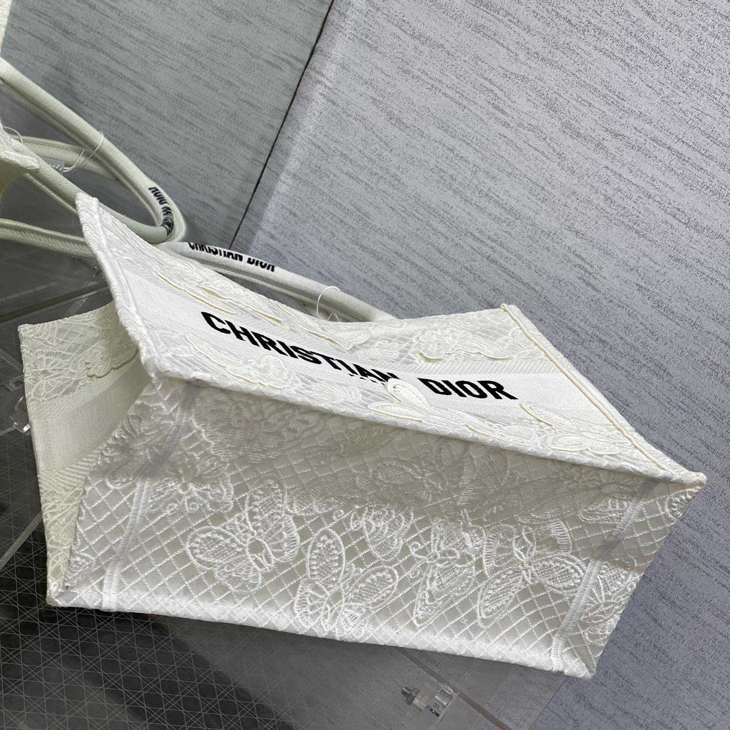 Dior Medium Dior Book Tote - PerfectKickZ