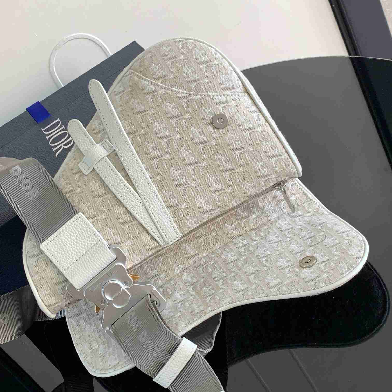 Dior Saddle Bag   (20 x 28.6 x 5cm) - PerfectKickZ