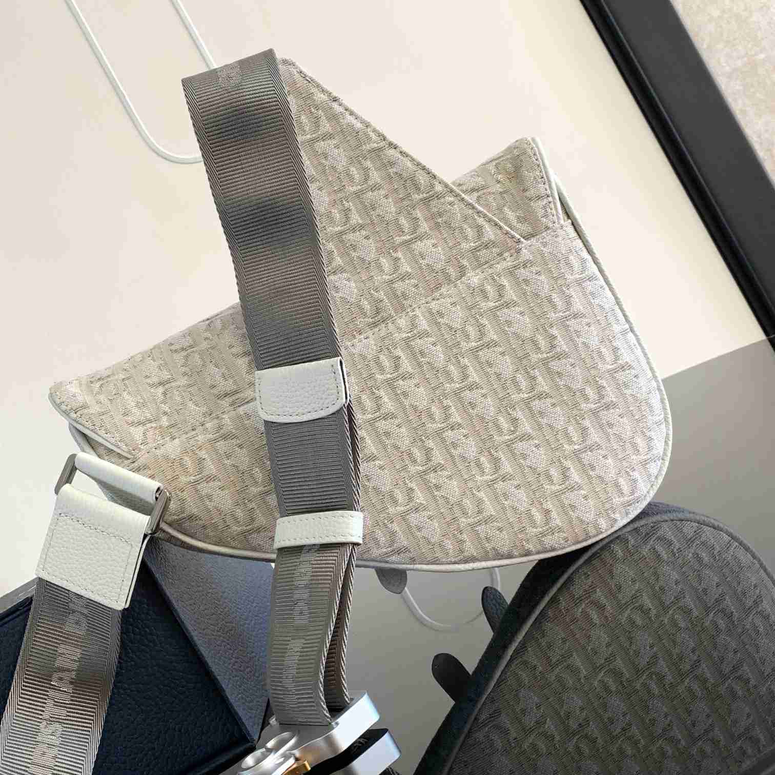 Dior Saddle Bag   (20 x 28.6 x 5cm) - PerfectKickZ