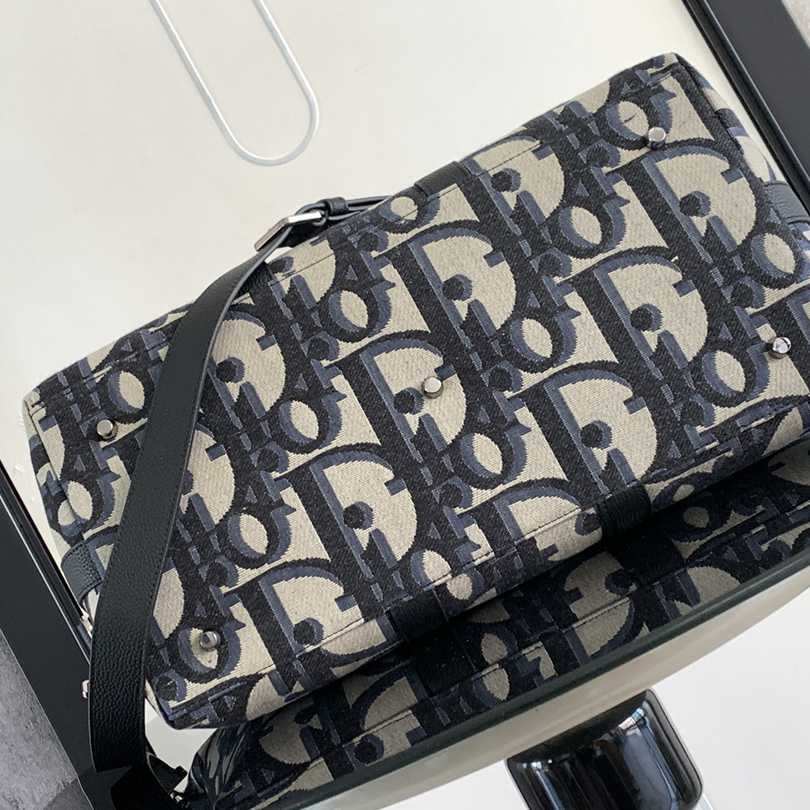 Dior Weekender 40 Bag - PerfectKickZ