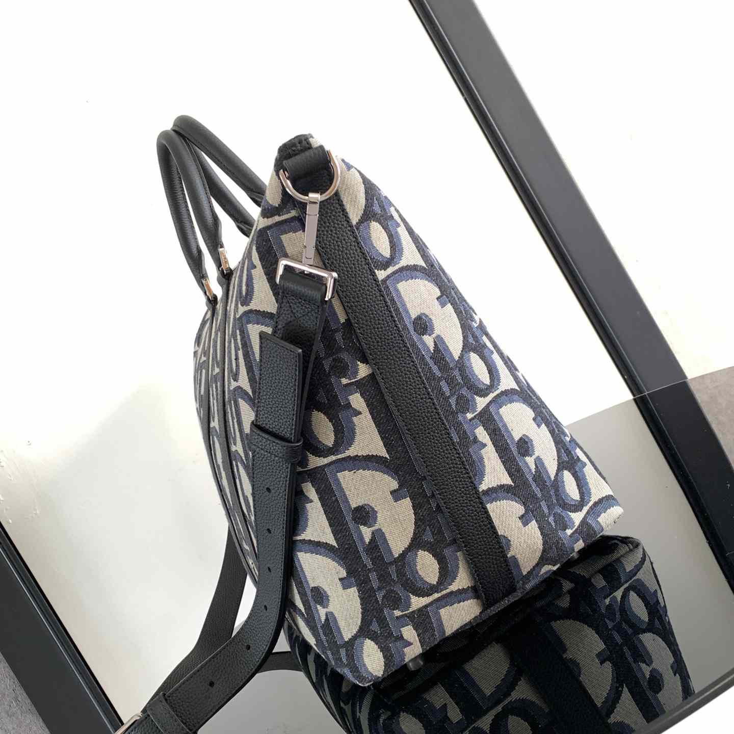Dior Weekender 40 Bag - PerfectKickZ