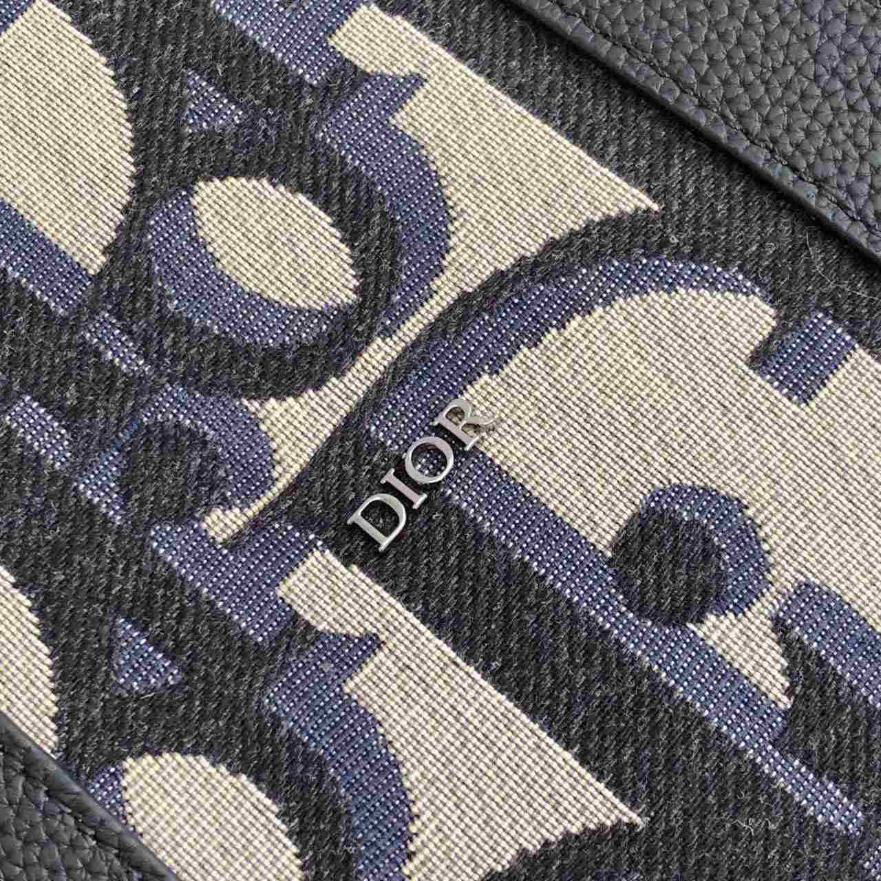 Dior Weekender 40 Bag - PerfectKickZ