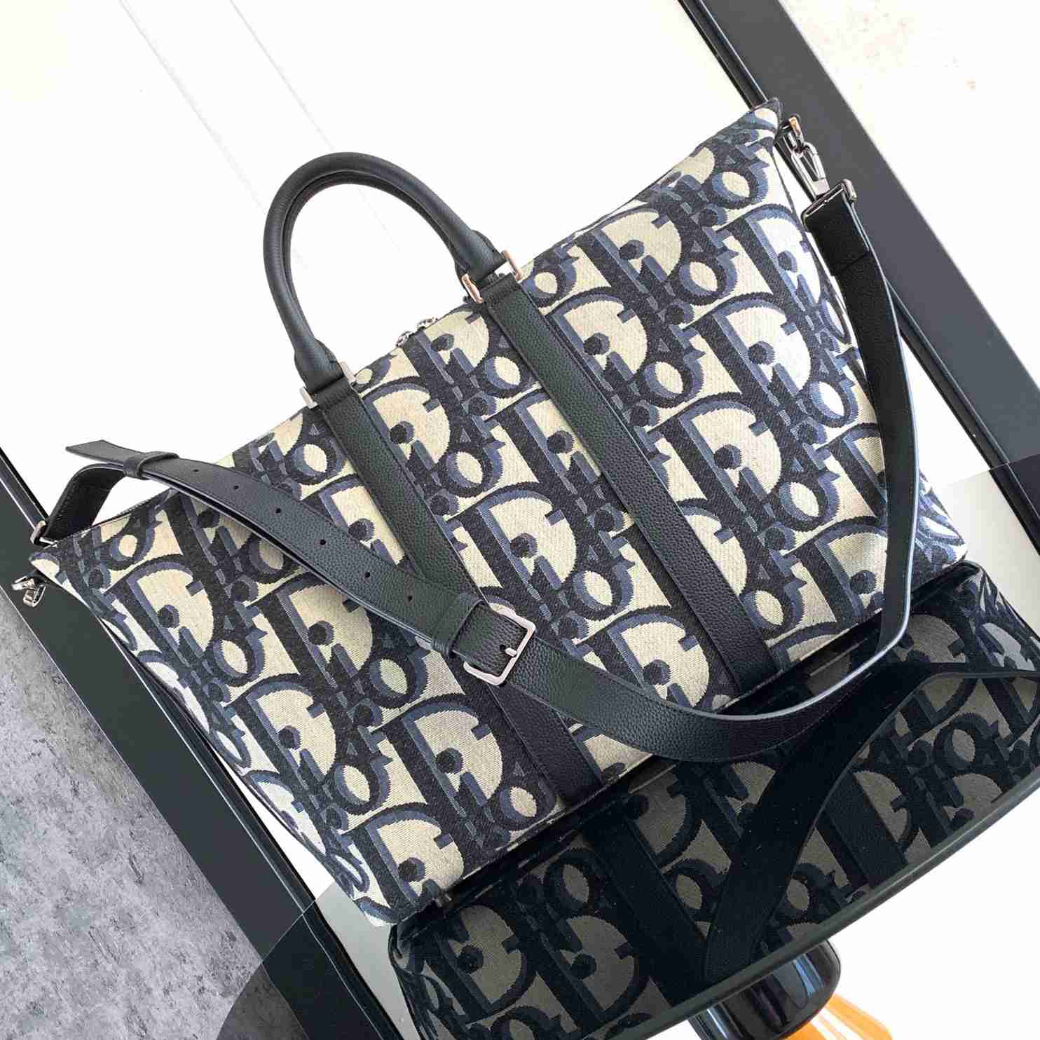 Dior Weekender 40 Bag - PerfectKickZ