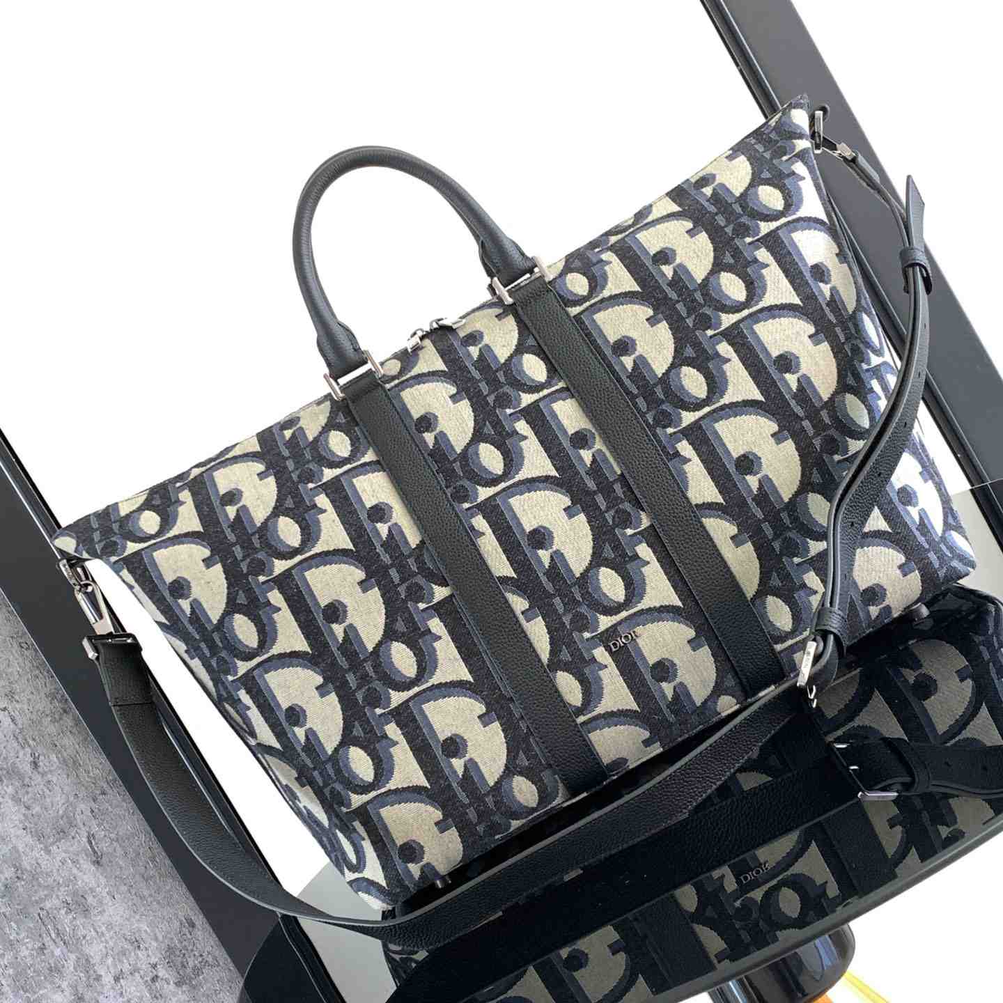 Dior Weekender 40 Bag - PerfectKickZ