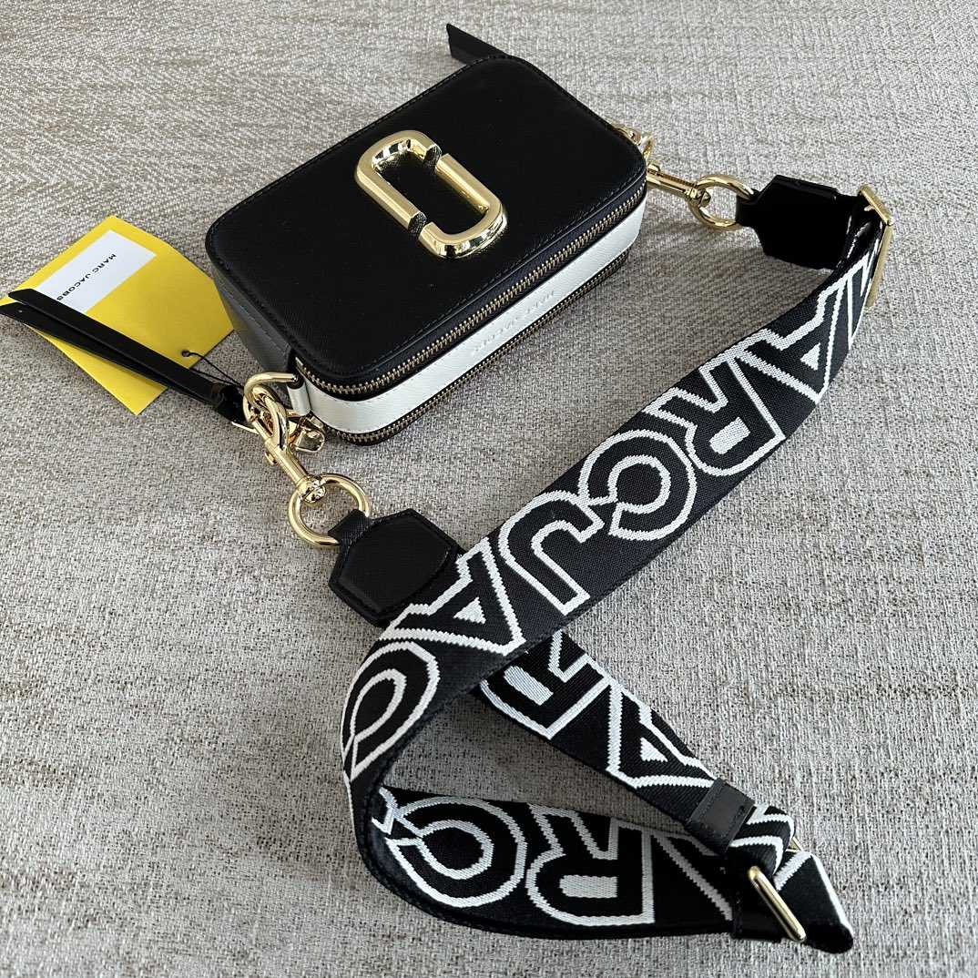 Marc Jacobs Snapshot Small Camera Bag (18/11/6cm) - PerfectKickZ
