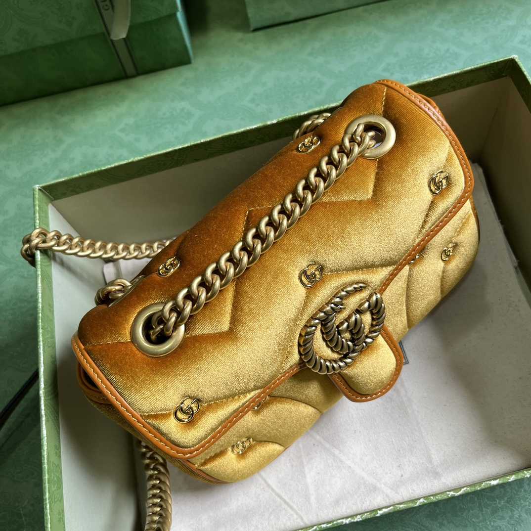 Gucci GG Marmont Mini Shoulder Bag - PerfectKickZ