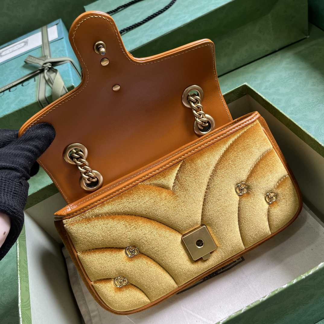 Gucci GG Marmont Mini Shoulder Bag - PerfectKickZ