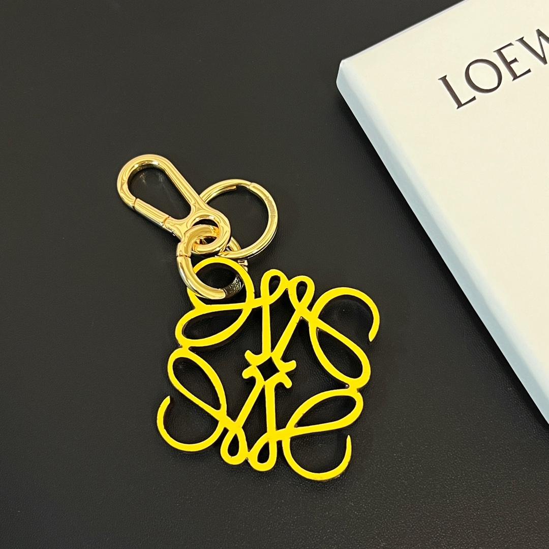 Loewe Anagram Charm In Calfskin - PerfectKickZ