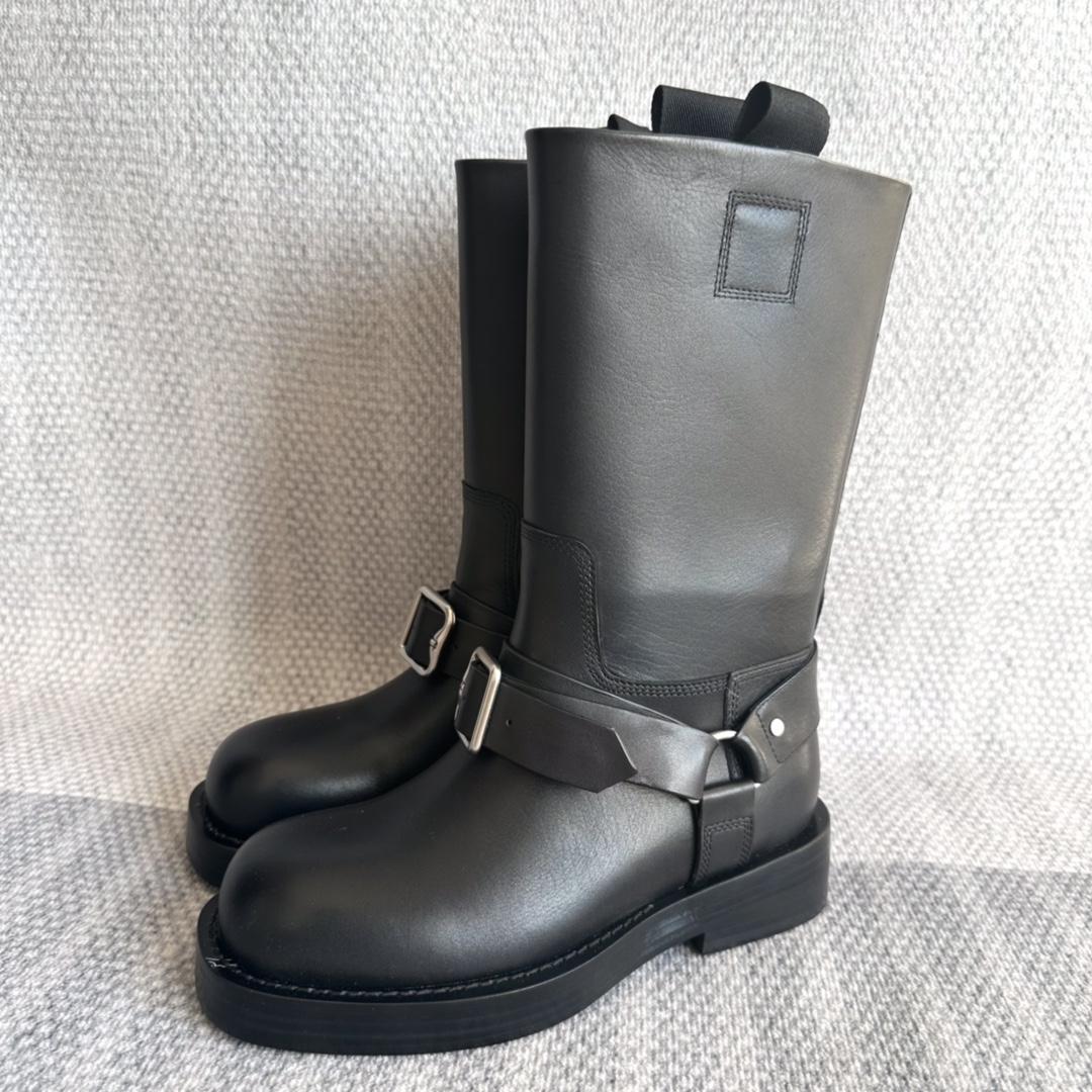 Burberry Leather Saddle Low Boots - PerfectKickZ
