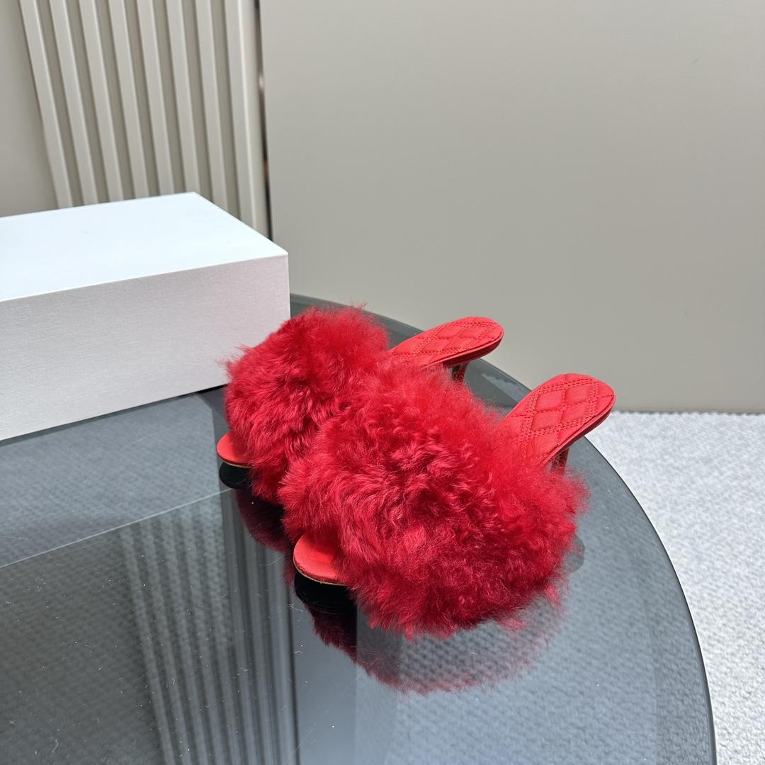 Burberry Shearling Minnie Mules - PerfectKickZ