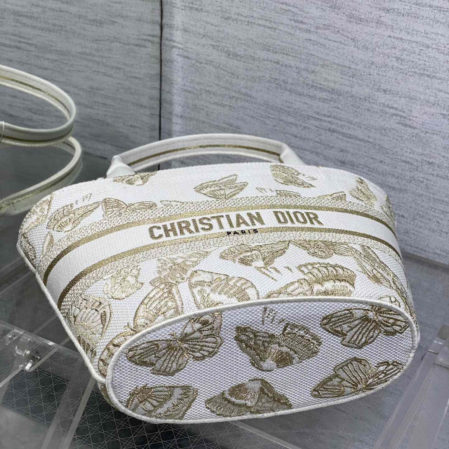 Dior Hat Basket Bag - PerfectKickZ