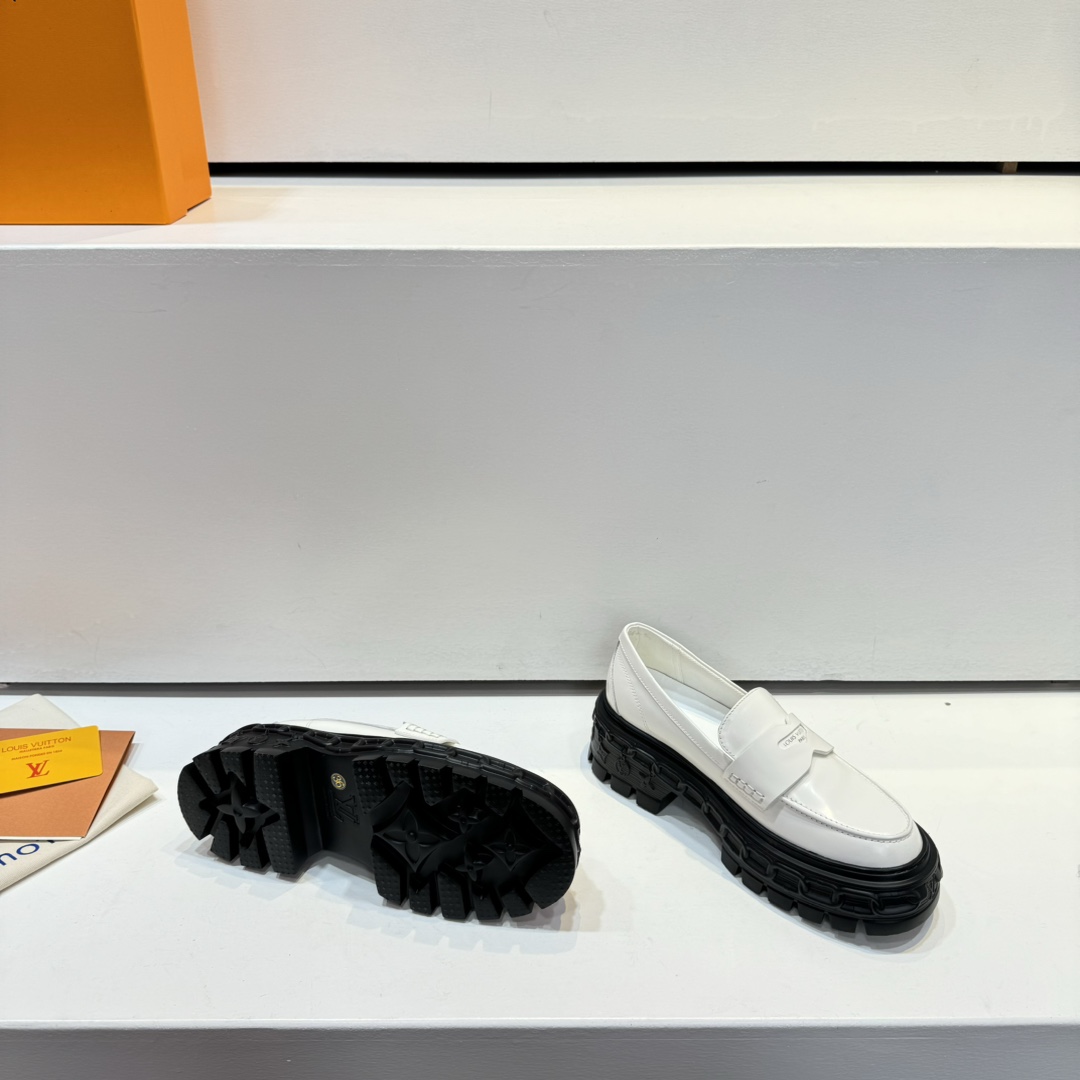 Louis Vuitton LV Record Loafer - PerfectKickZ