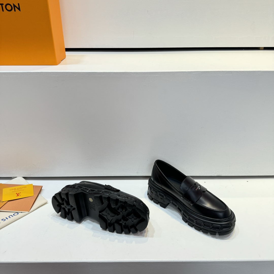 Louis Vuitton LV Record Loafer - PerfectKickZ