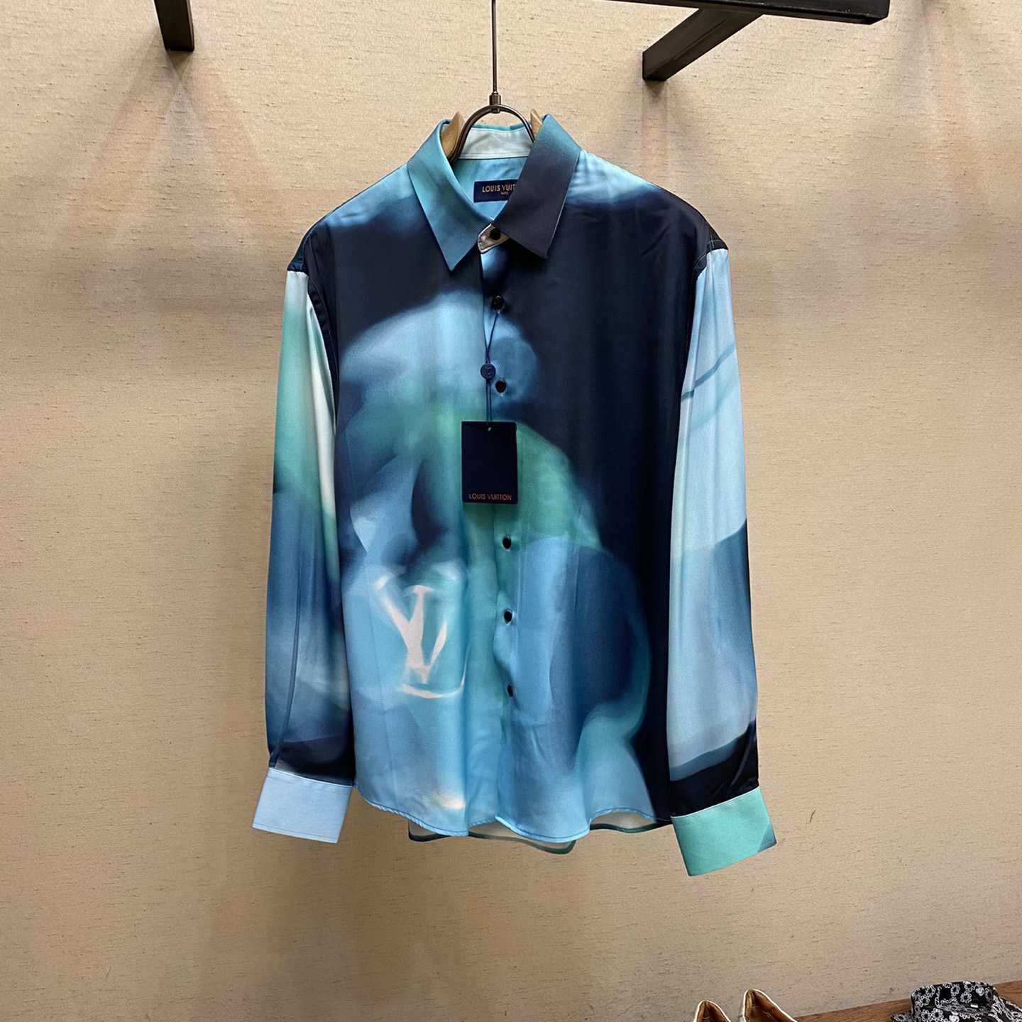 Louis Vuitton Printed Silk Blend Shirt - PerfectKickZ