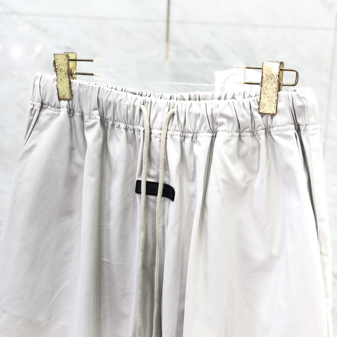 Fear of God Essentials Relaxed Trouser - PerfectKickZ