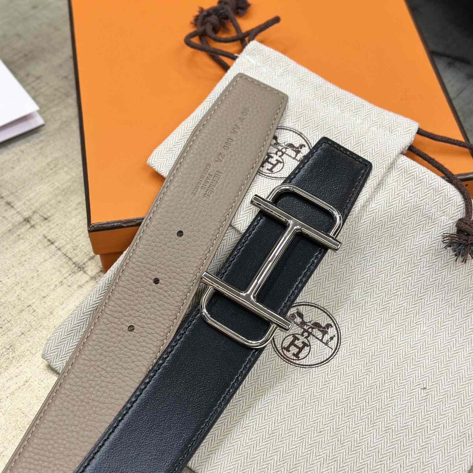 Hermes Royal Belt Buckle & Reversible Leather Strap 38 mm - PerfectKickZ