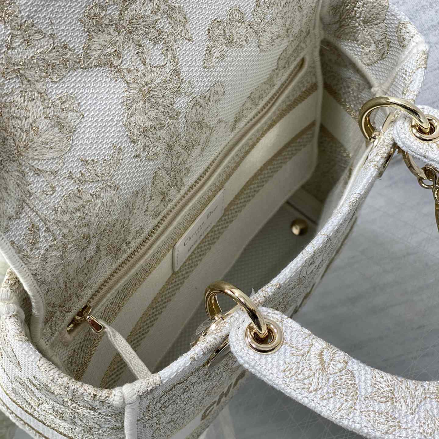 Dior Medium Lady D-lite Bag - PerfectKickZ