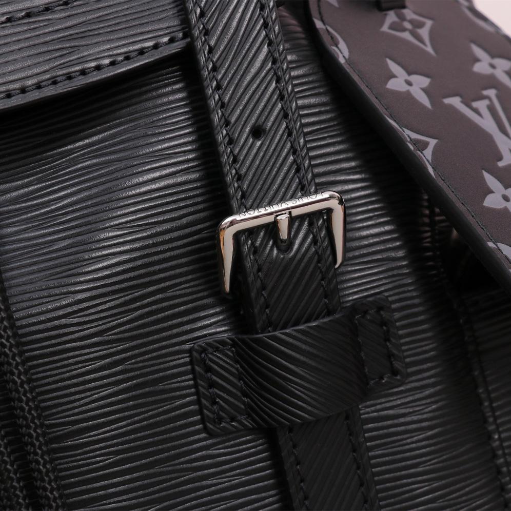 Louis Vuitton Christopher MM     - PerfectKickZ