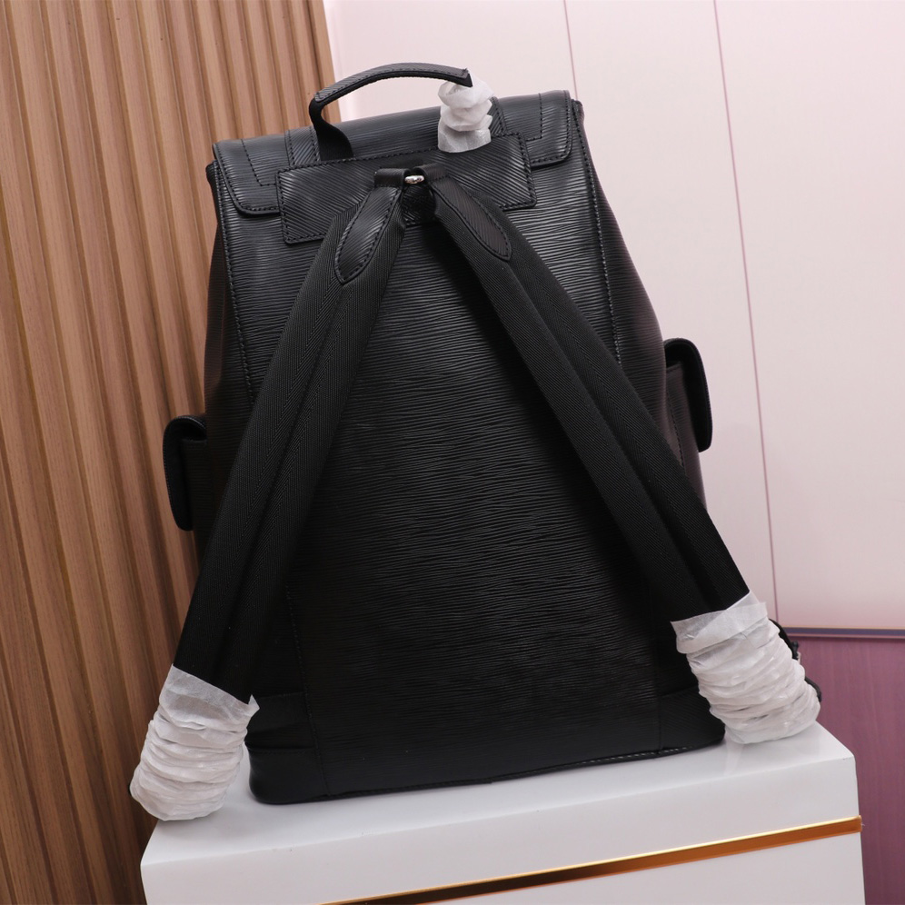 Louis Vuitton Christopher MM     - PerfectKickZ