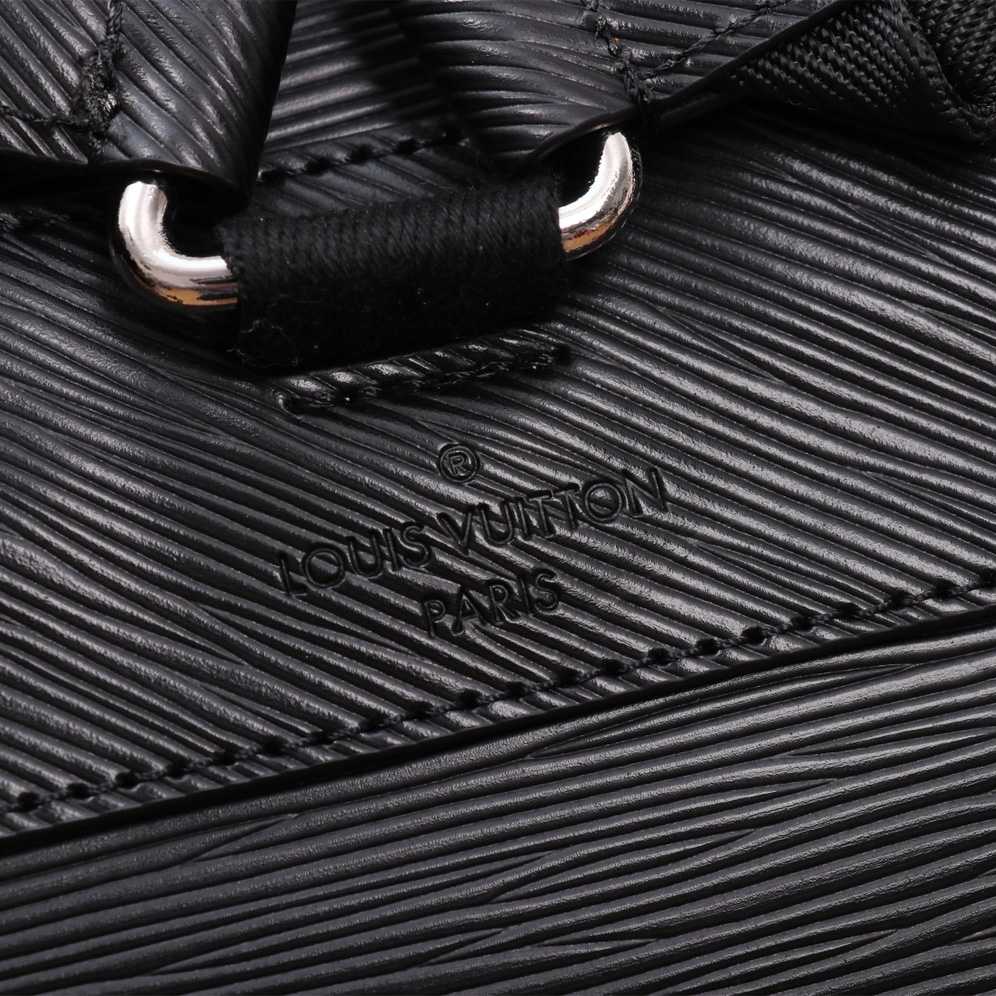Louis Vuitton Christopher MM     - PerfectKickZ