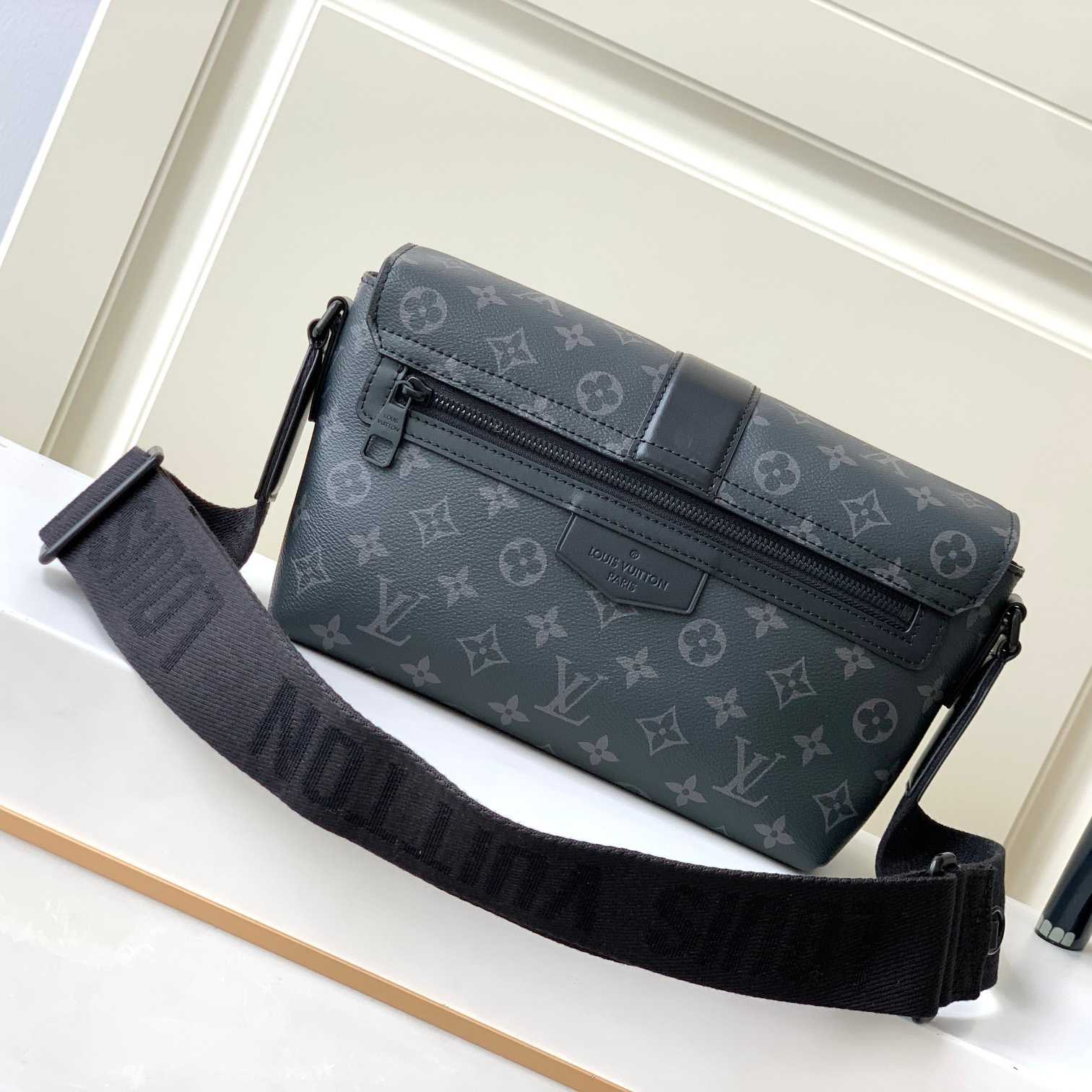 Louis Vuitton S-Cape Messenger   M46794 - PerfectKickZ