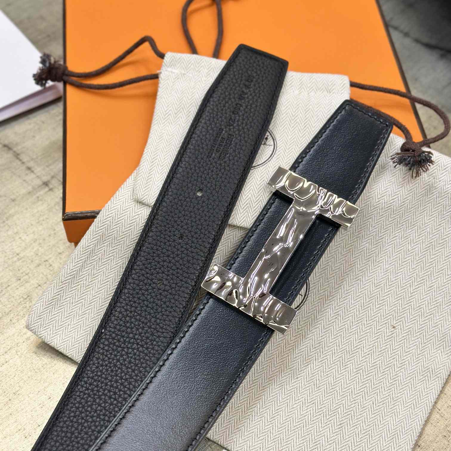 Hermes Quizz H2O Belt buckle & Reversible Leather Strap 38 mm - PerfectKickZ
