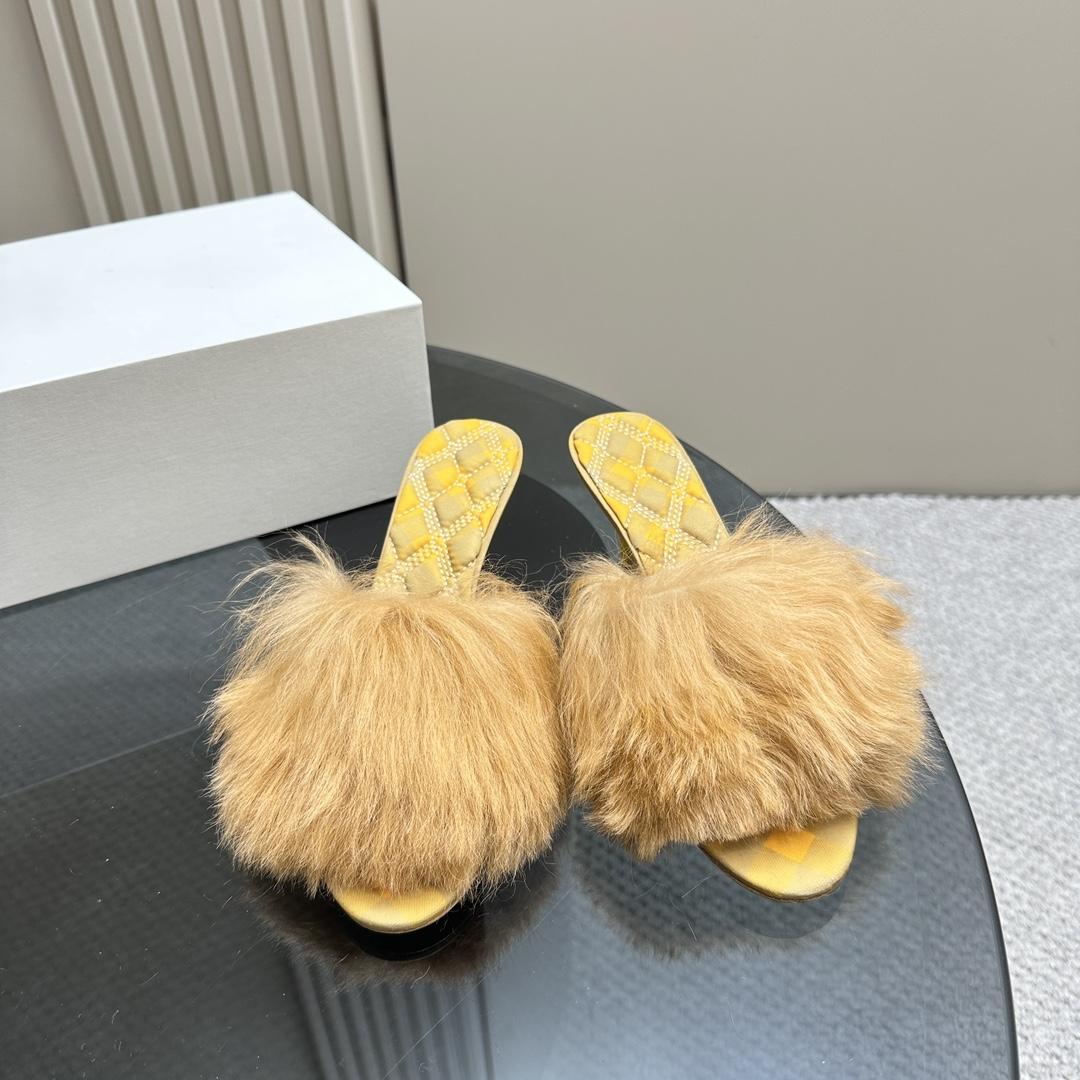 Burberry Shearling Minnie Mules - PerfectKickZ