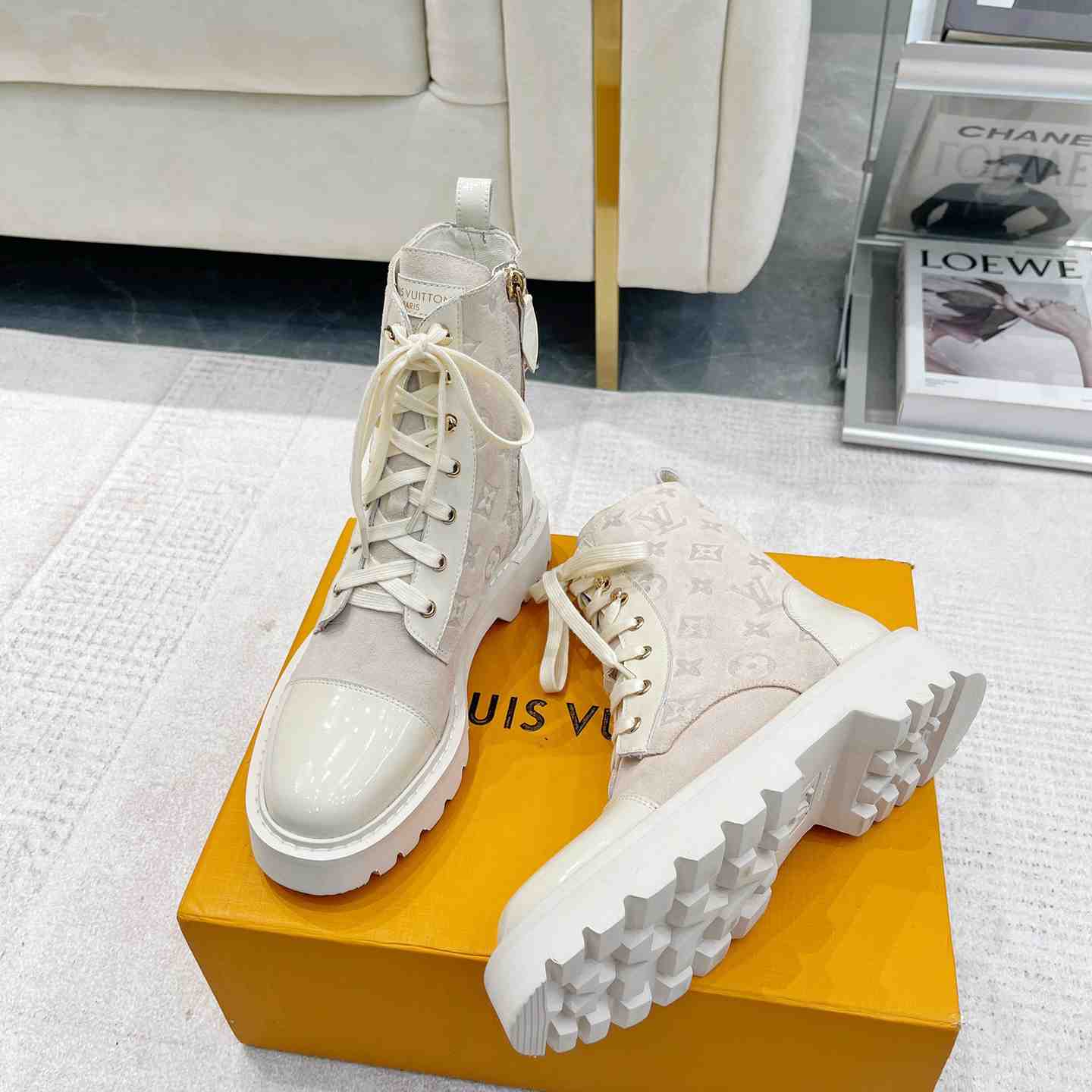 Louis Vuitton Territory Flat Ranger - PerfectKickZ