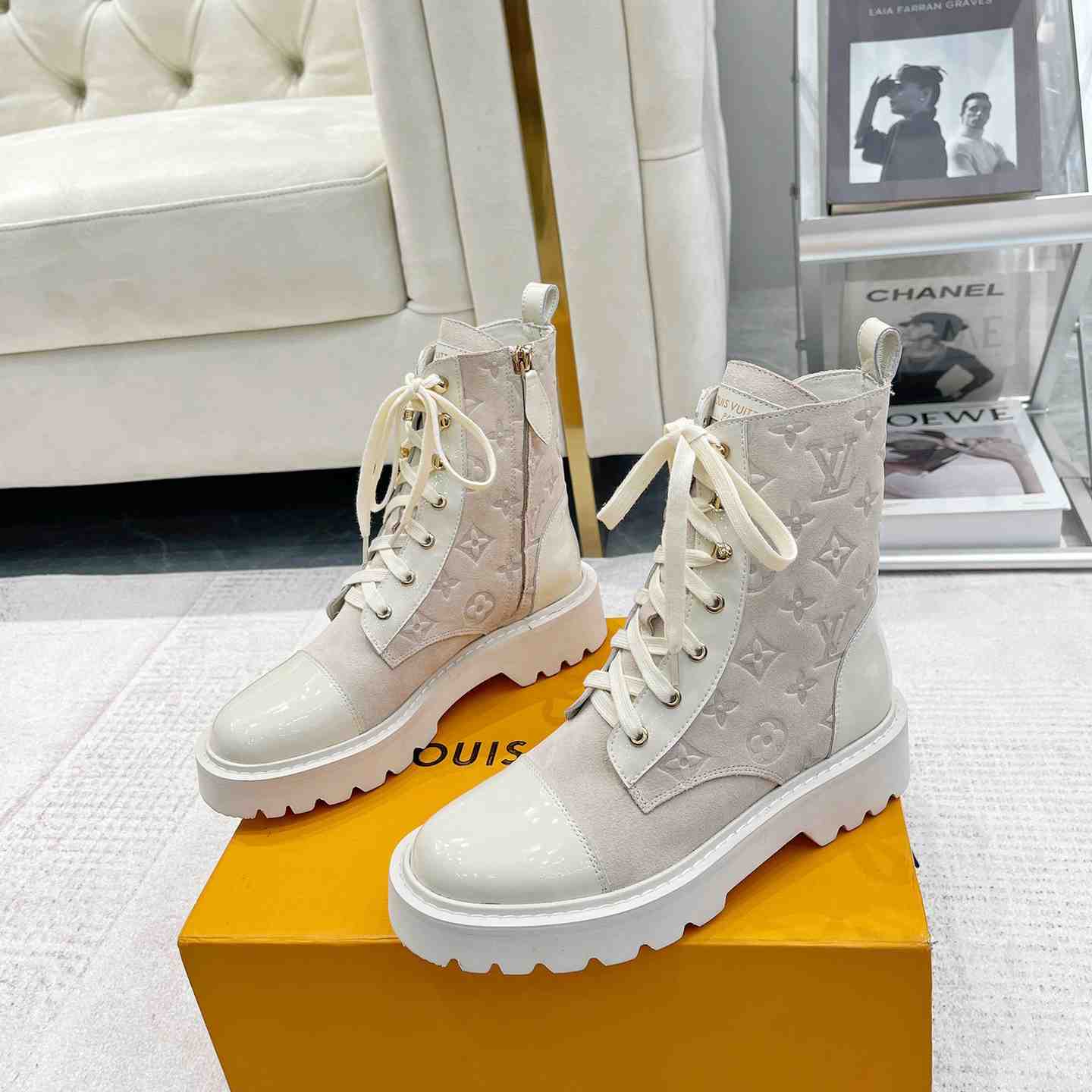Louis Vuitton Territory Flat Ranger - PerfectKickZ