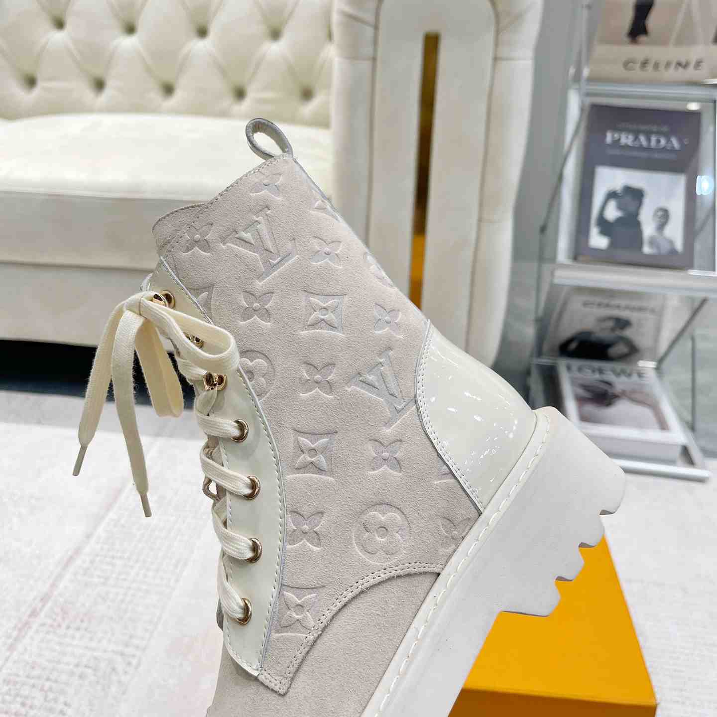 Louis Vuitton Territory Flat Ranger - PerfectKickZ