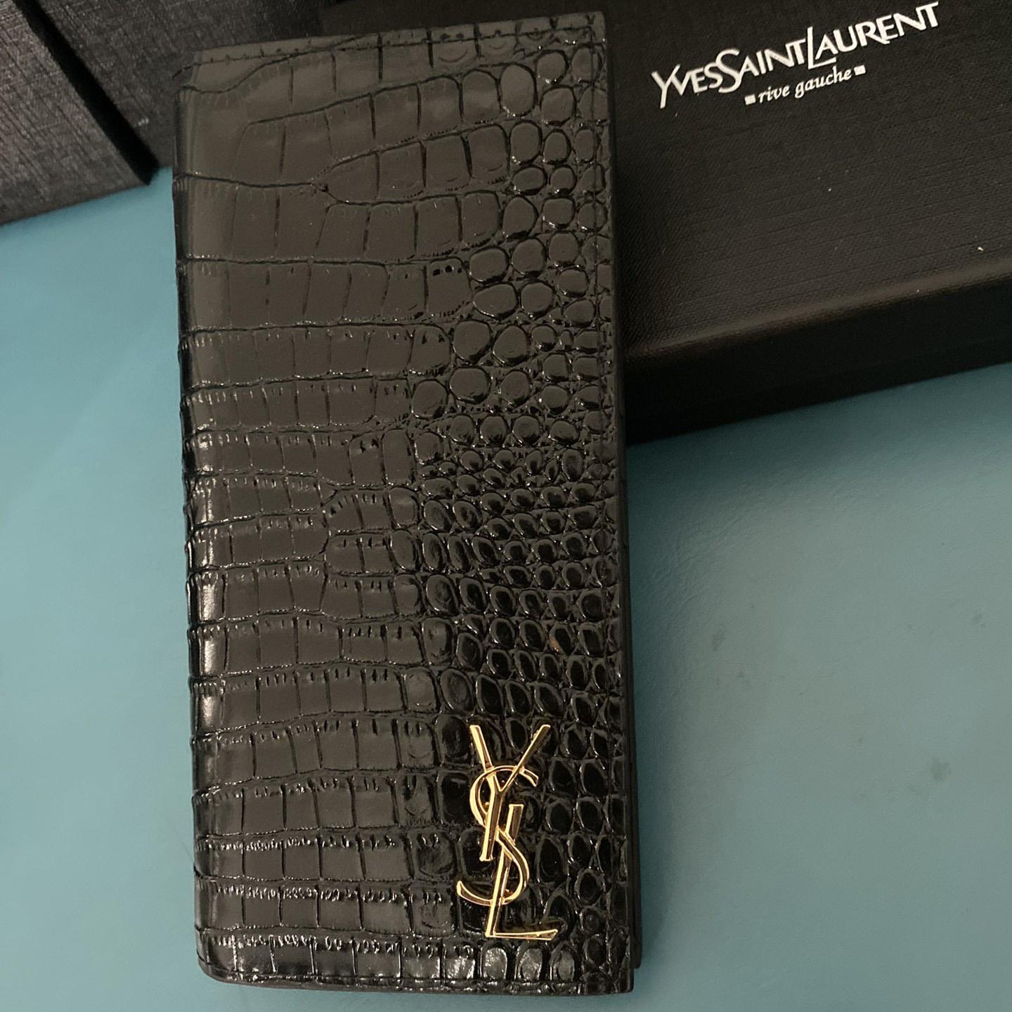 Saint Laurent Monogram Embossed Pouch  (18-12-2.5cm) - PerfectKickZ