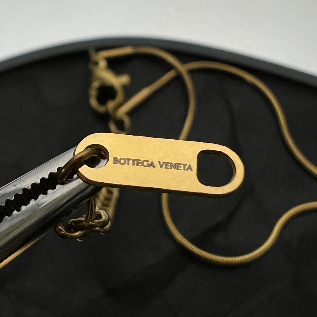 Bottega Veneta Drop Pendant Necklace - PerfectKickZ