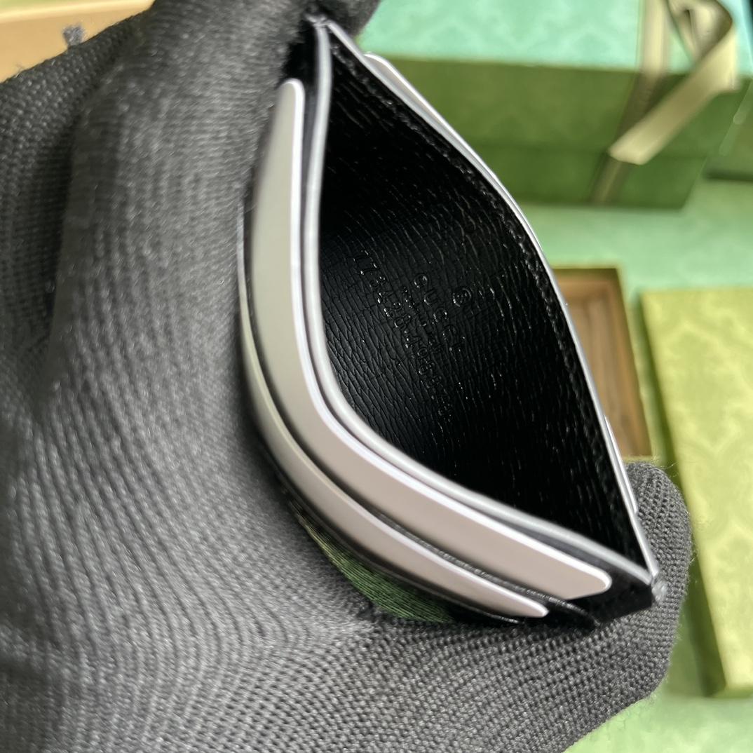 Gucci Card Case With Gucci Script - 