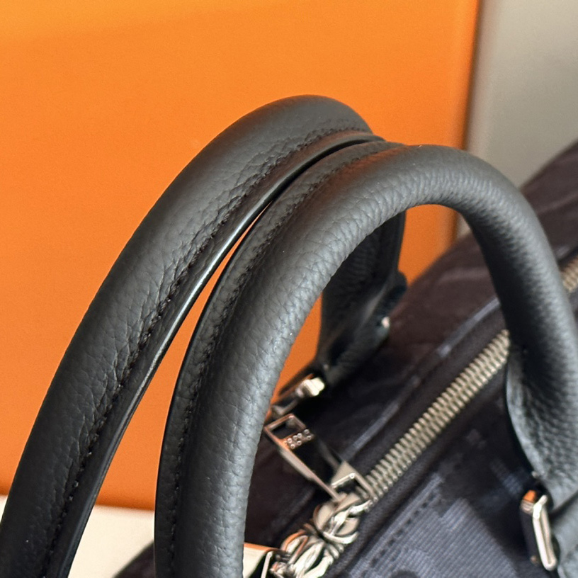 Dior Weekender 40 Bag - PerfectKickZ