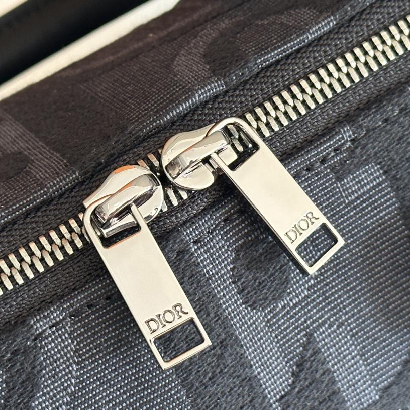 Dior Weekender 40 Bag - PerfectKickZ
