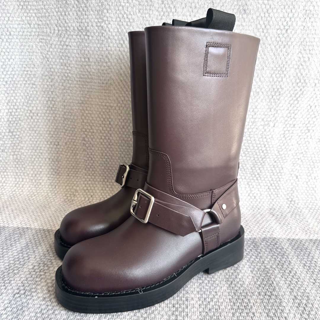 Burberry Leather Saddle Low Boots - PerfectKickZ