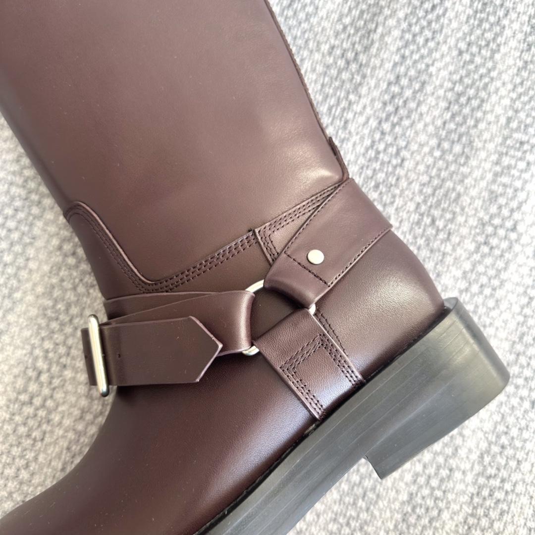 Burberry Leather Saddle Low Boots - PerfectKickZ