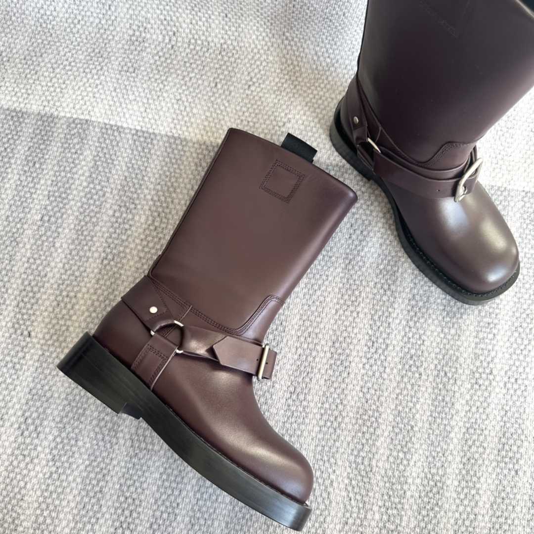 Burberry Leather Saddle Low Boots - PerfectKickZ