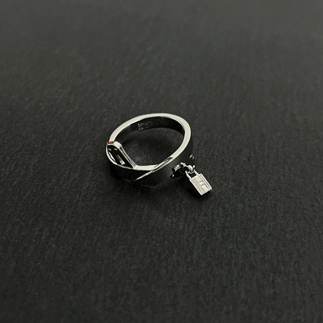 Hermes Kelly Gavroche Ring - PerfectKickZ