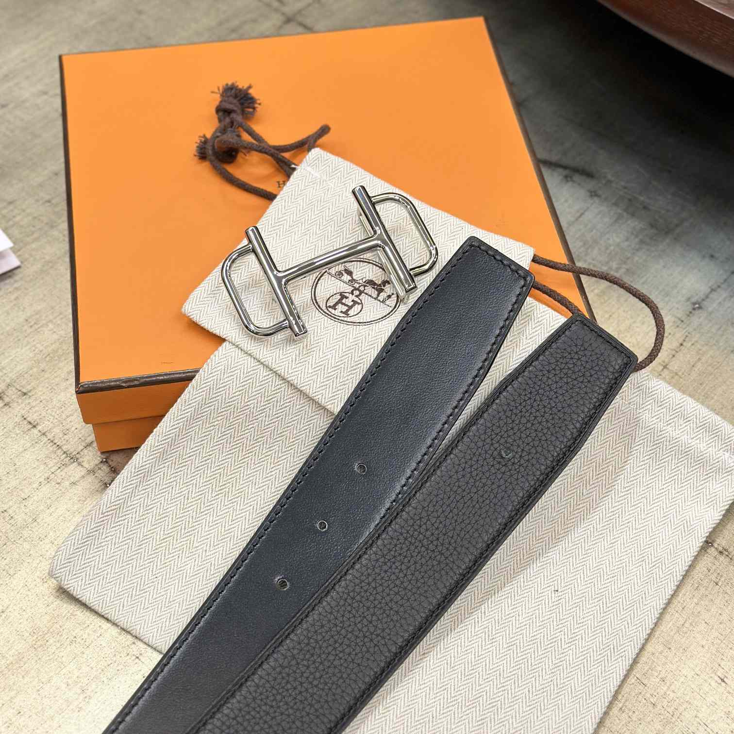 Hermes Royal Belt Buckle & Reversible Leather Strap 38 mm - PerfectKickZ