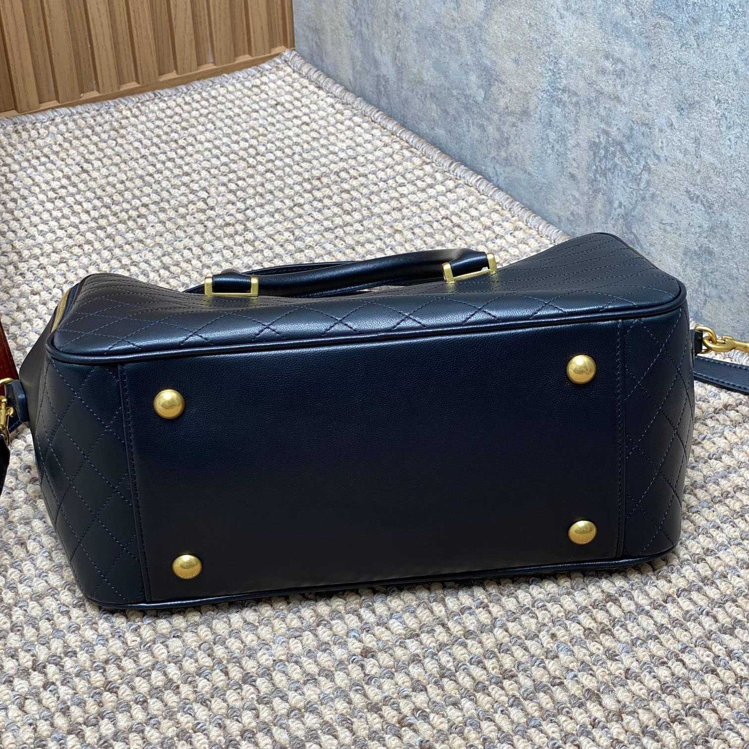 Saint Laurent Lyia Duffle In Quilted Lambskin - PerfectKickZ