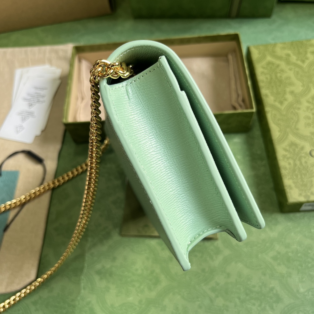 Gucci Chain Wallet With Gucci Script (12.5x 20x 4cm) - PerfectKickZ