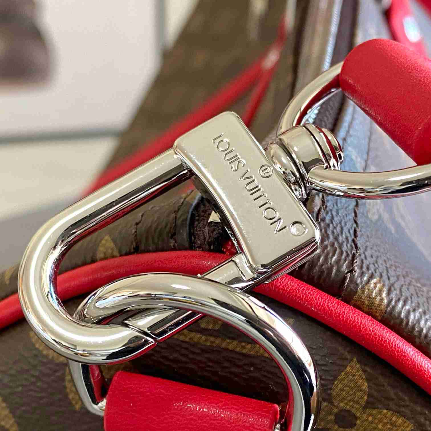 Louis Vuitton Keepall Bandoulière 50     M46769 - PerfectKickZ