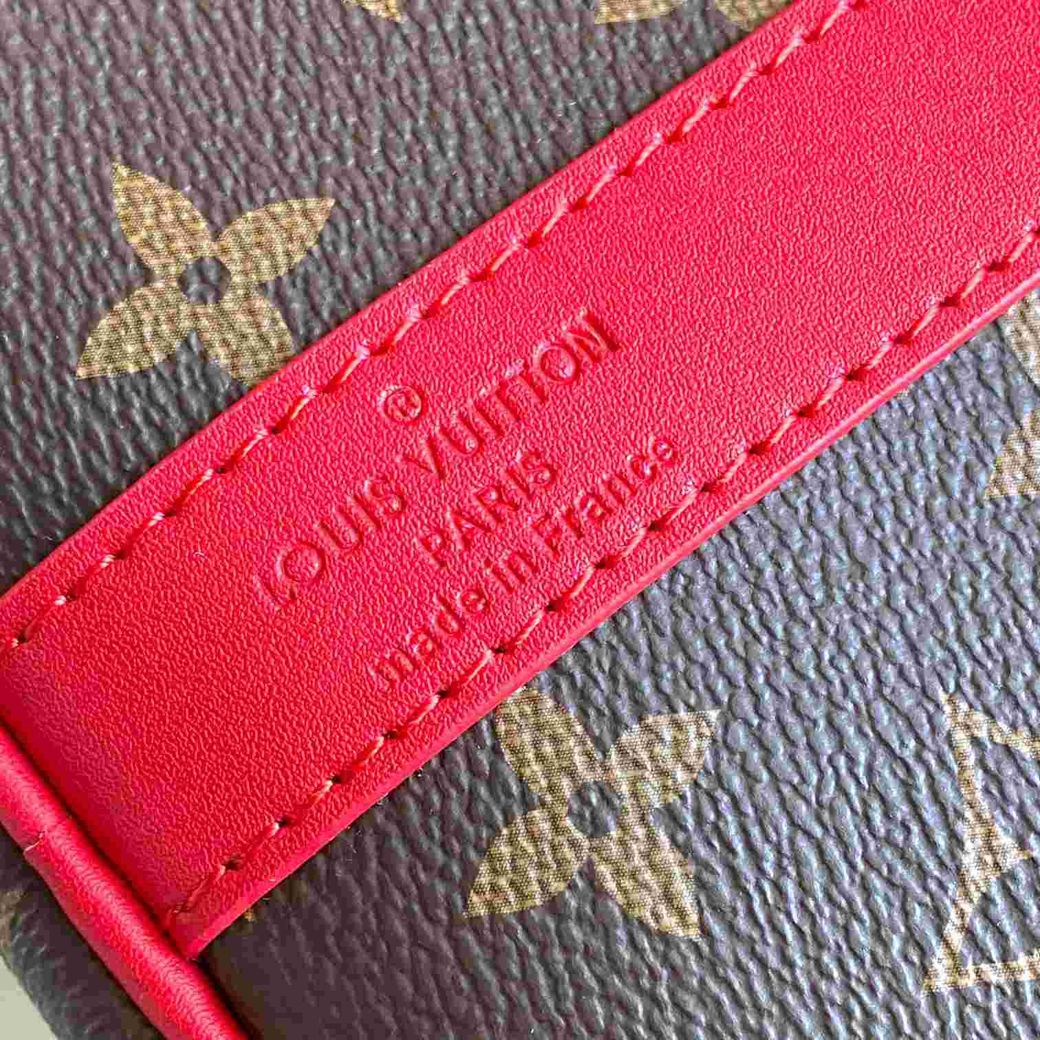 Louis Vuitton Keepall Bandoulière 50     M46769 - PerfectKickZ