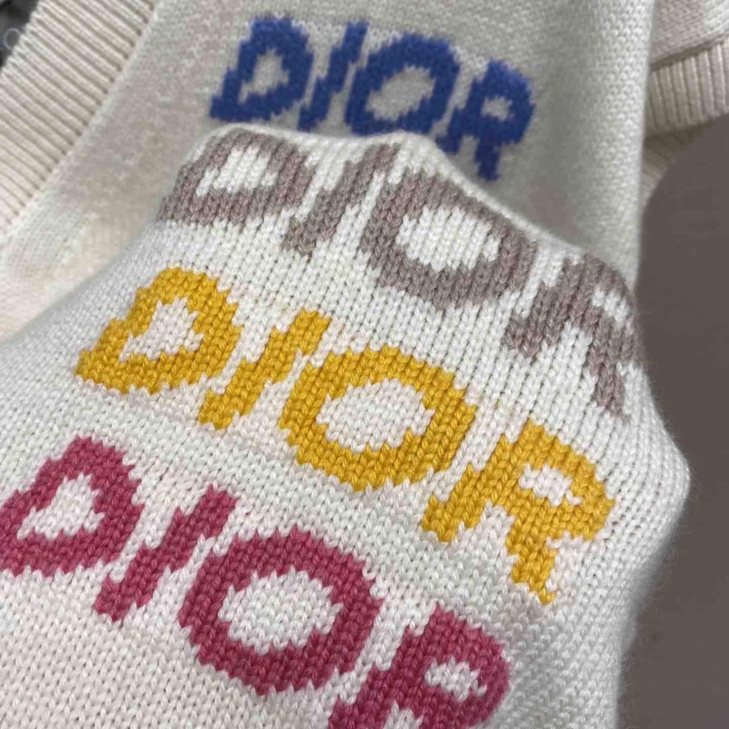 Dior Sleeveless Sweater - PerfectKickZ