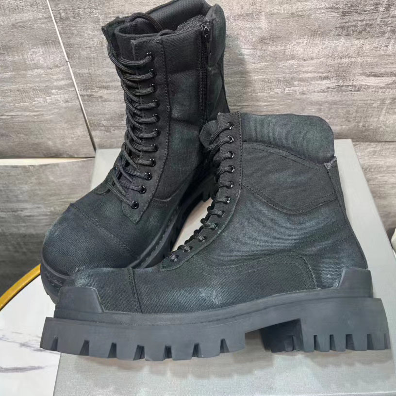 Balenciaga Men's Combat Strike 20mm Boot - PerfectKickZ