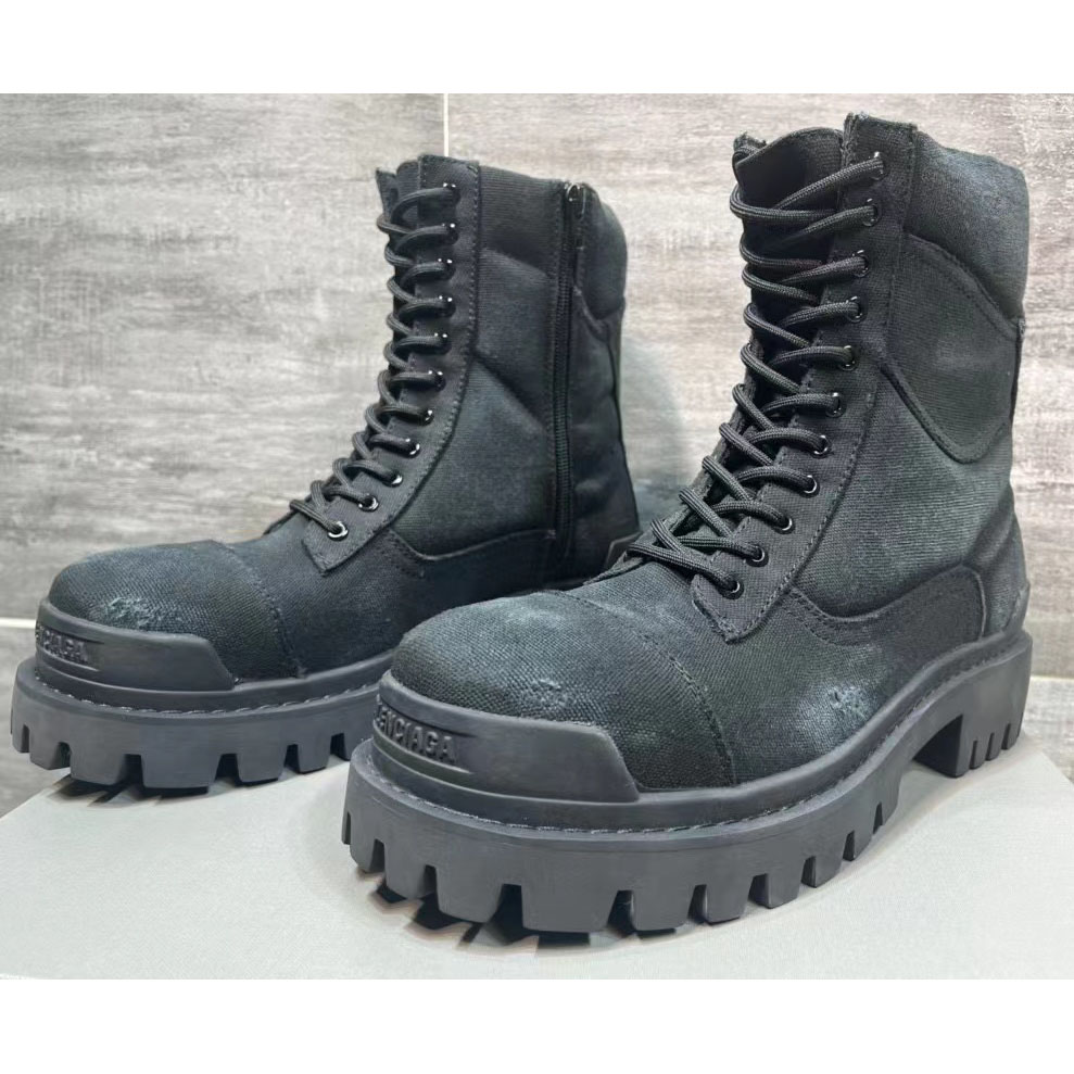 Balenciaga Men's Combat Strike 20mm Boot - PerfectKickZ